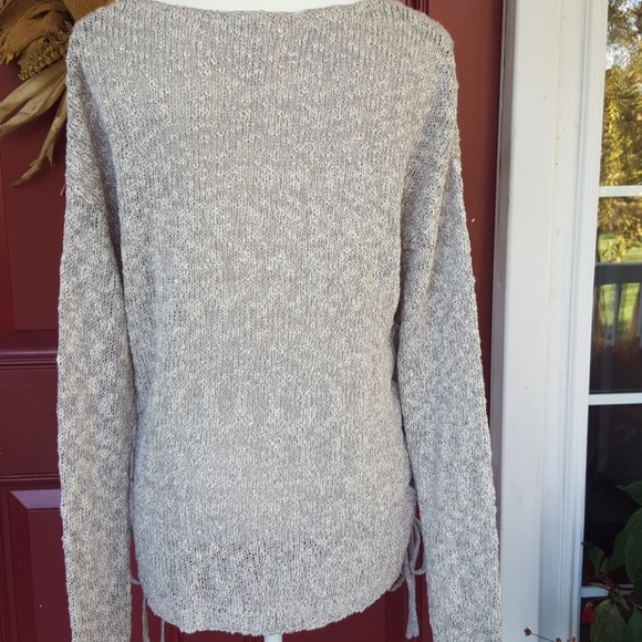 Sweater - Picture 4 of 5